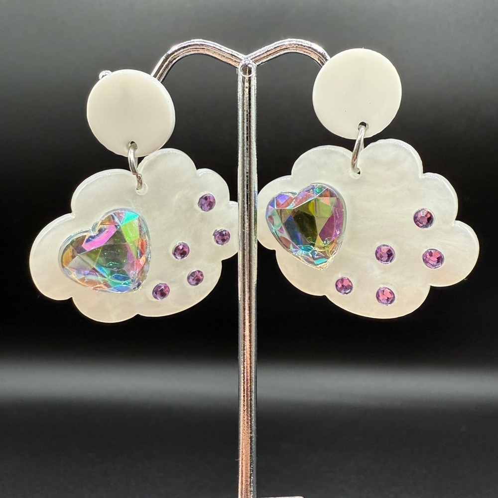 White Cloud Acrylic Earrings with Iridescent Purple Heart Accent